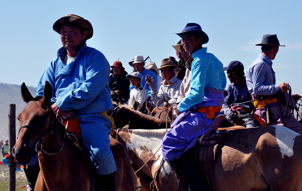 What is Mongolia's Naadam Like... Local Mongolians at Rural Naadam Festival